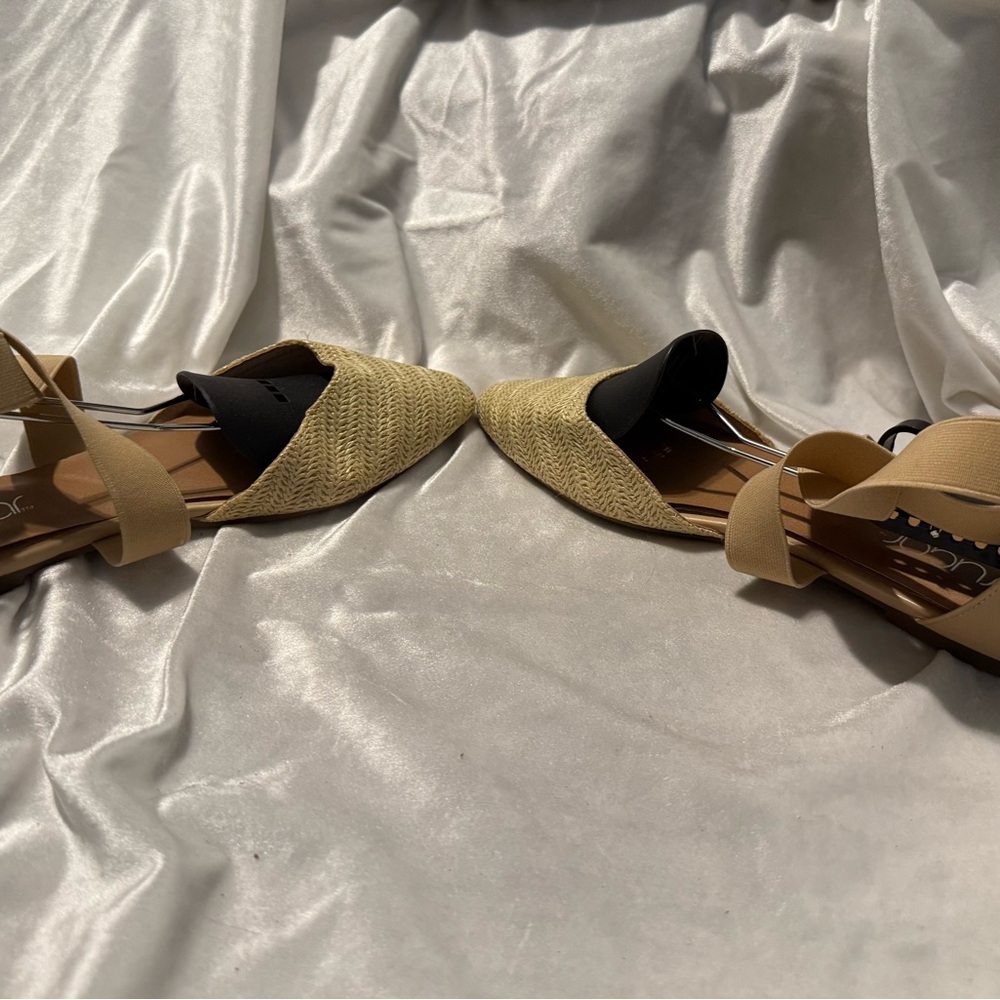 Tan strap flats - Picture 5 of 7